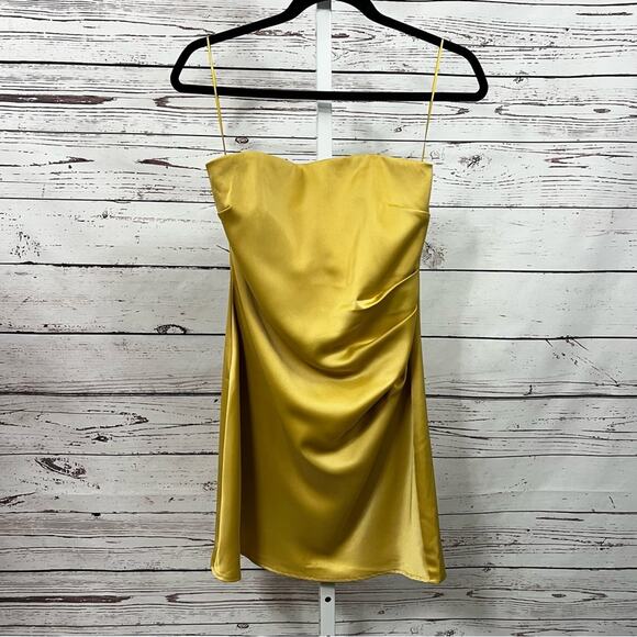 Wayf Strapless Gold Dress Medium NWT - Picture 5 of 13
